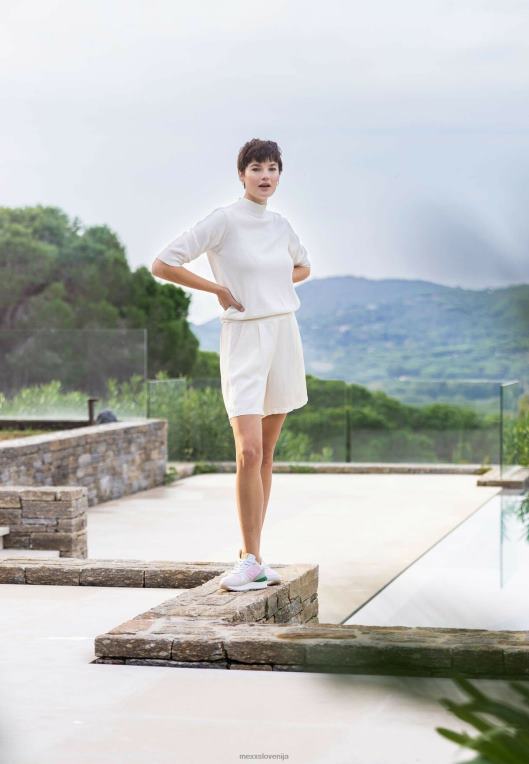 Mexxbež ženske ohlapne kratke hlače bele barve 860R4